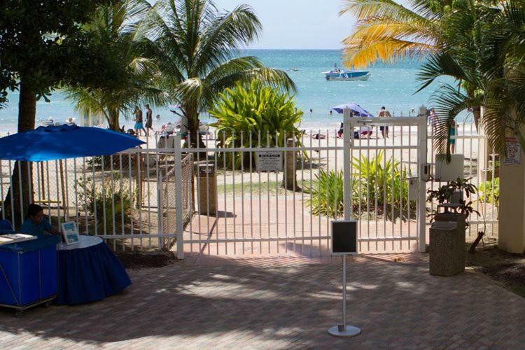 Esj Towers 2 Bd 2Bath Ocean View Apt Top Location Lux San Juan Exterior foto